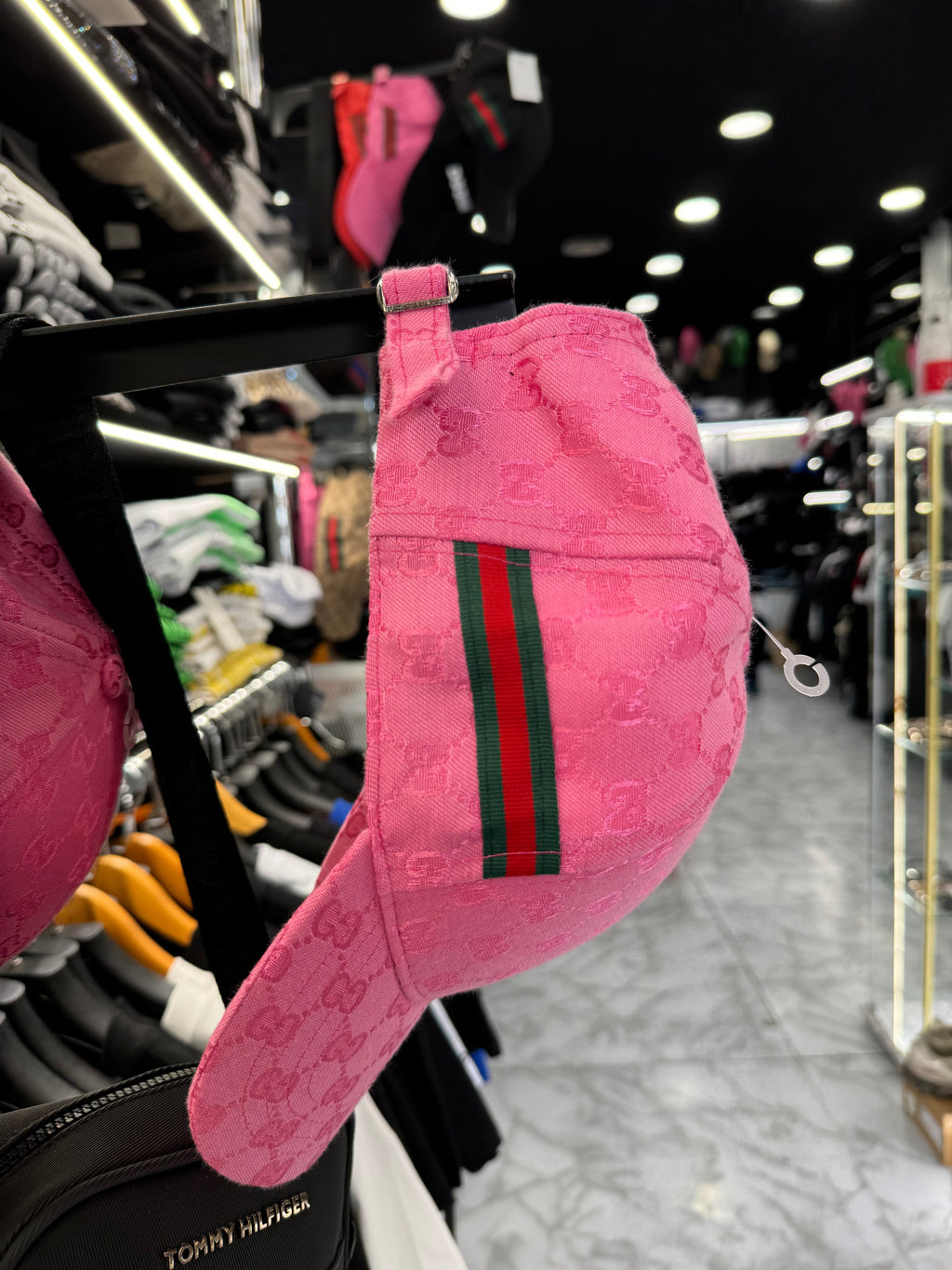 GUCCI - ΚΑΠΕΛΟ ΡΟΖ 2026