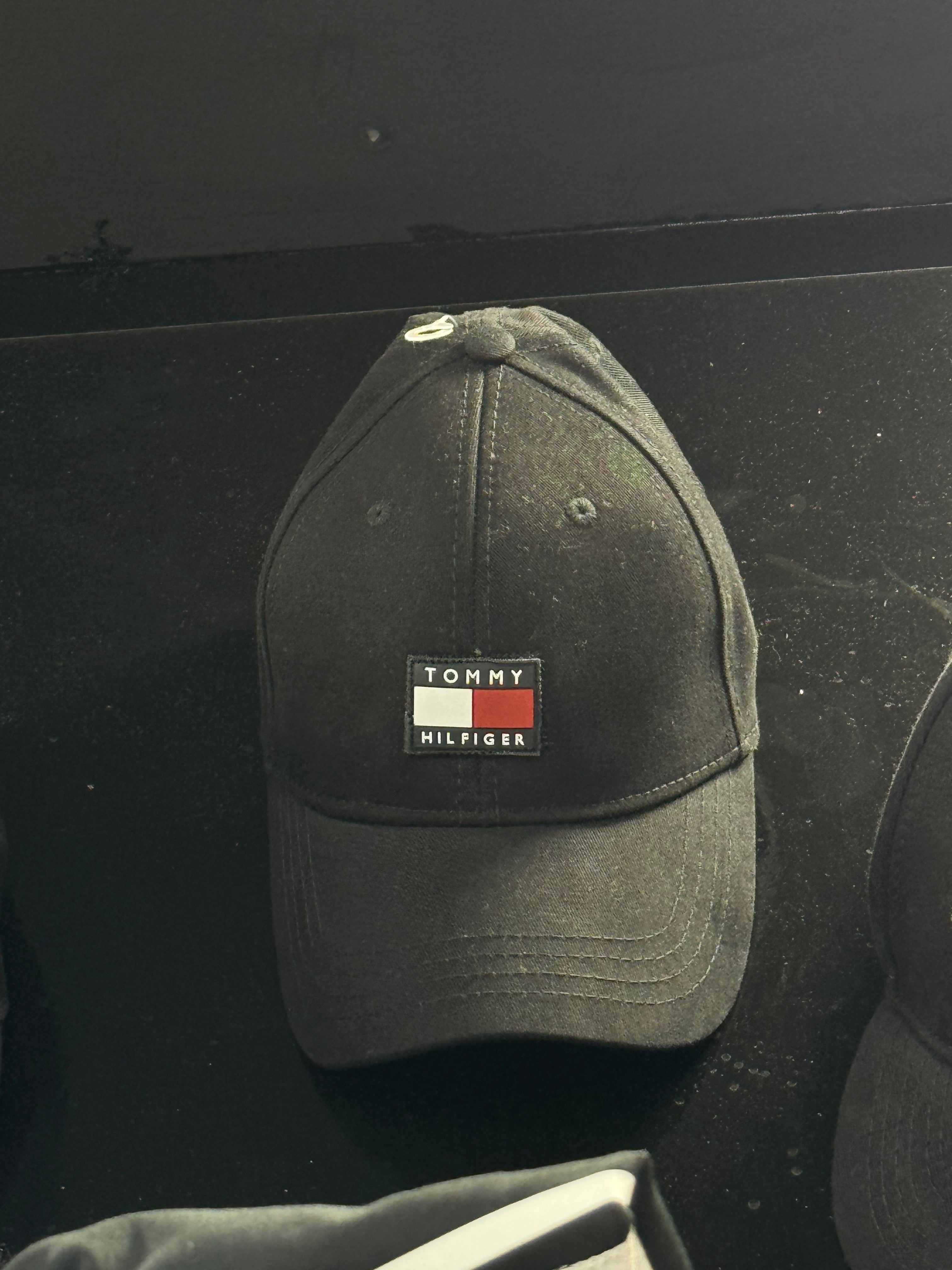 TOMMY HILFIGER - ΚΑΠΕΛΟ