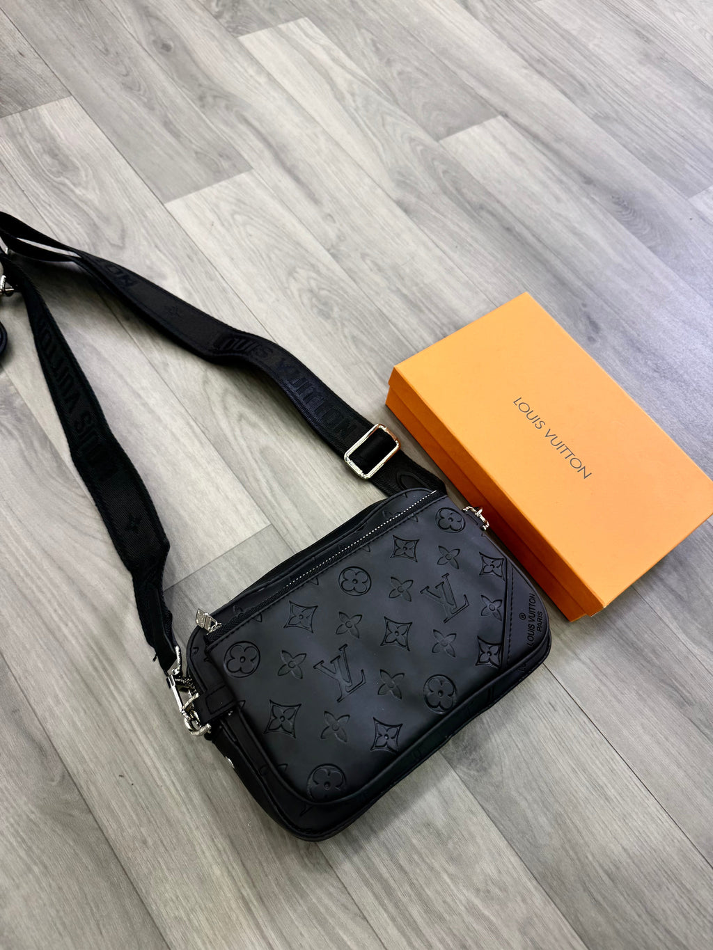 ΤΣΑΝΤΑΚΙ - LOUIS VUITTON