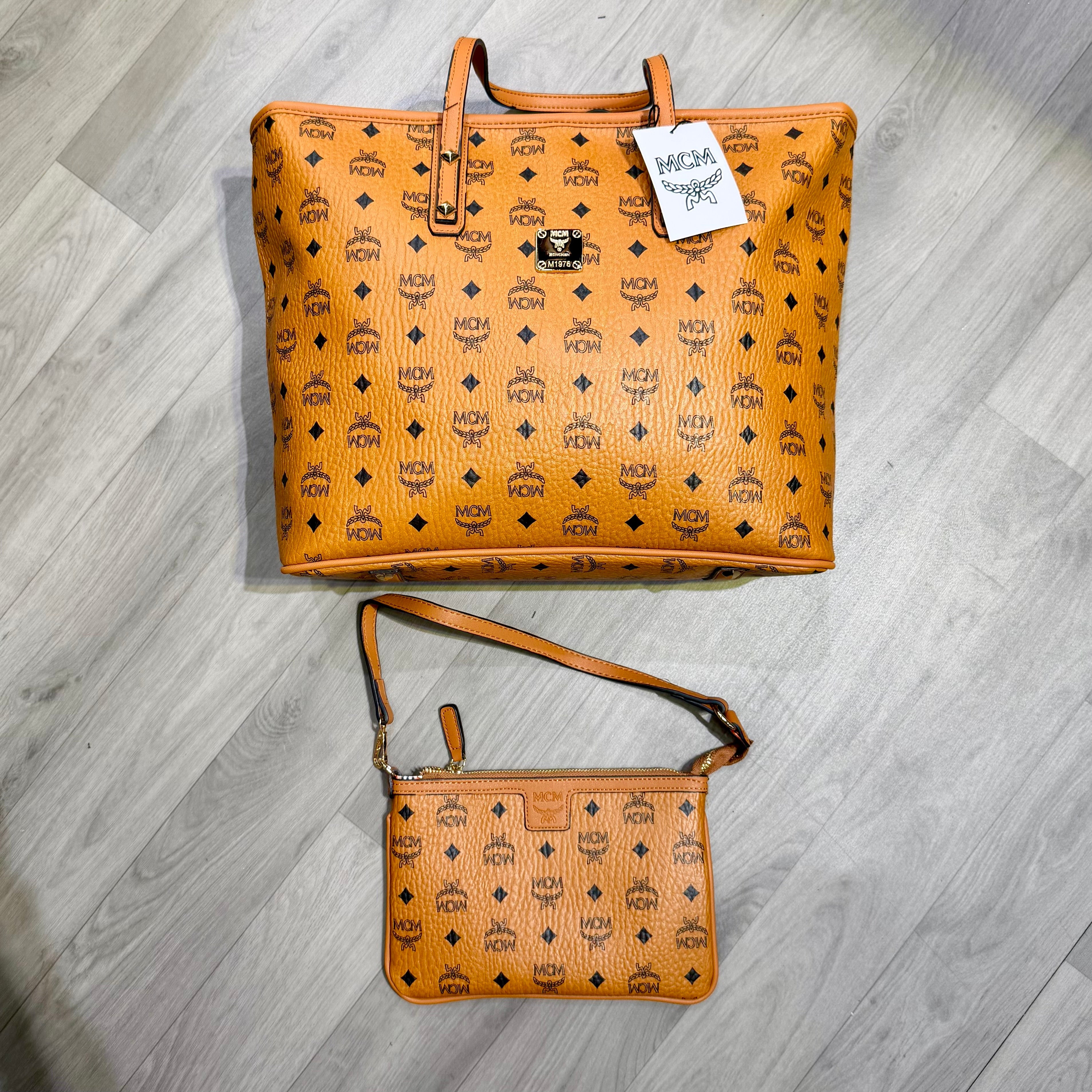 WOMEN BAGS - MCM Liz Shopper / Visetos Tote