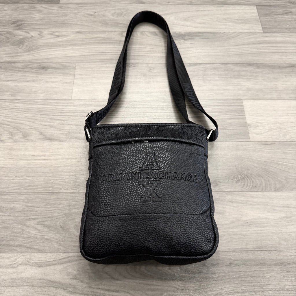 ΤΣΑΝΤΑΚΙ - EMPORIO ARMANI EA7