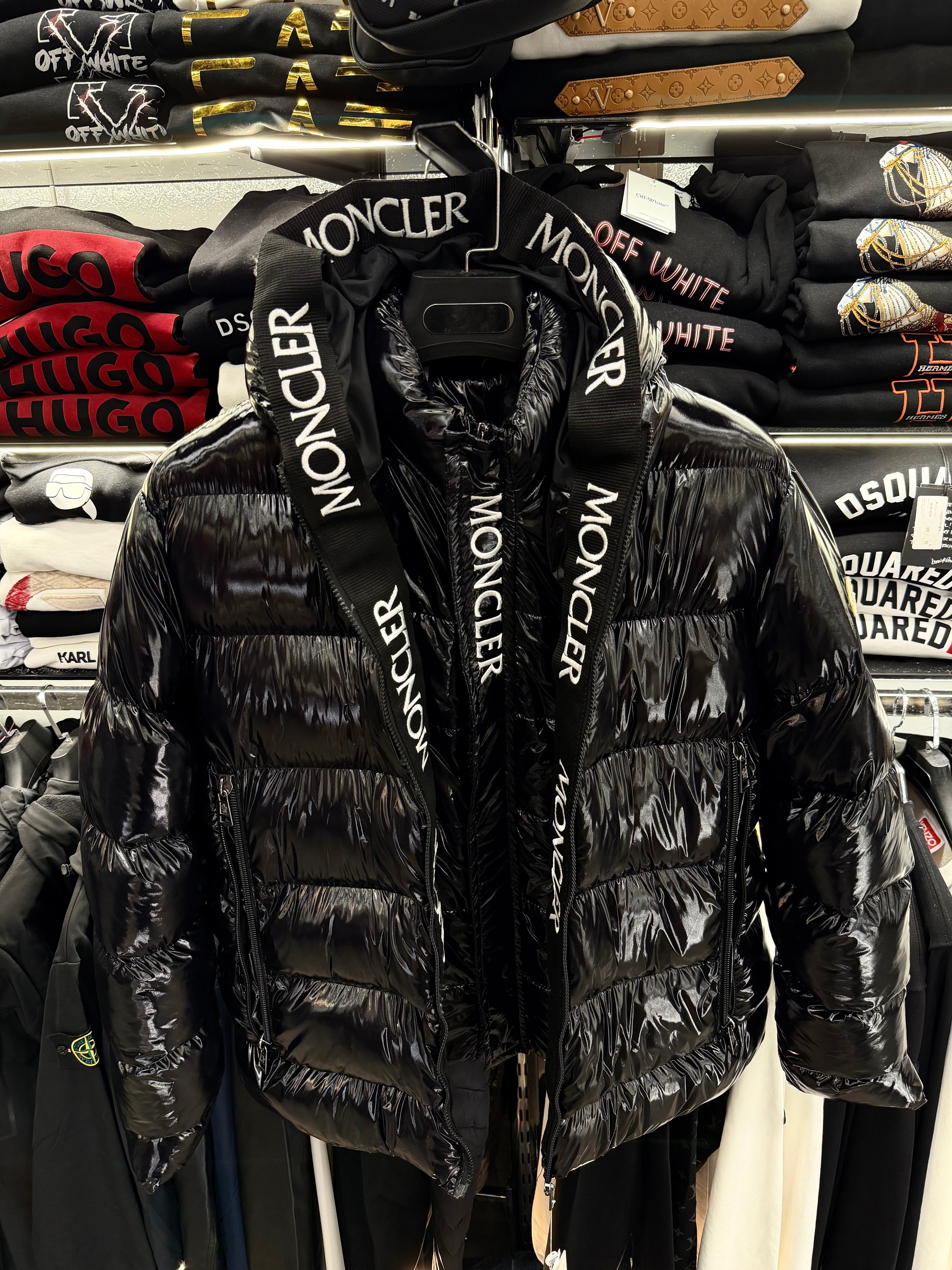 MONCLER - ΜΠΟΥΦΑΝ