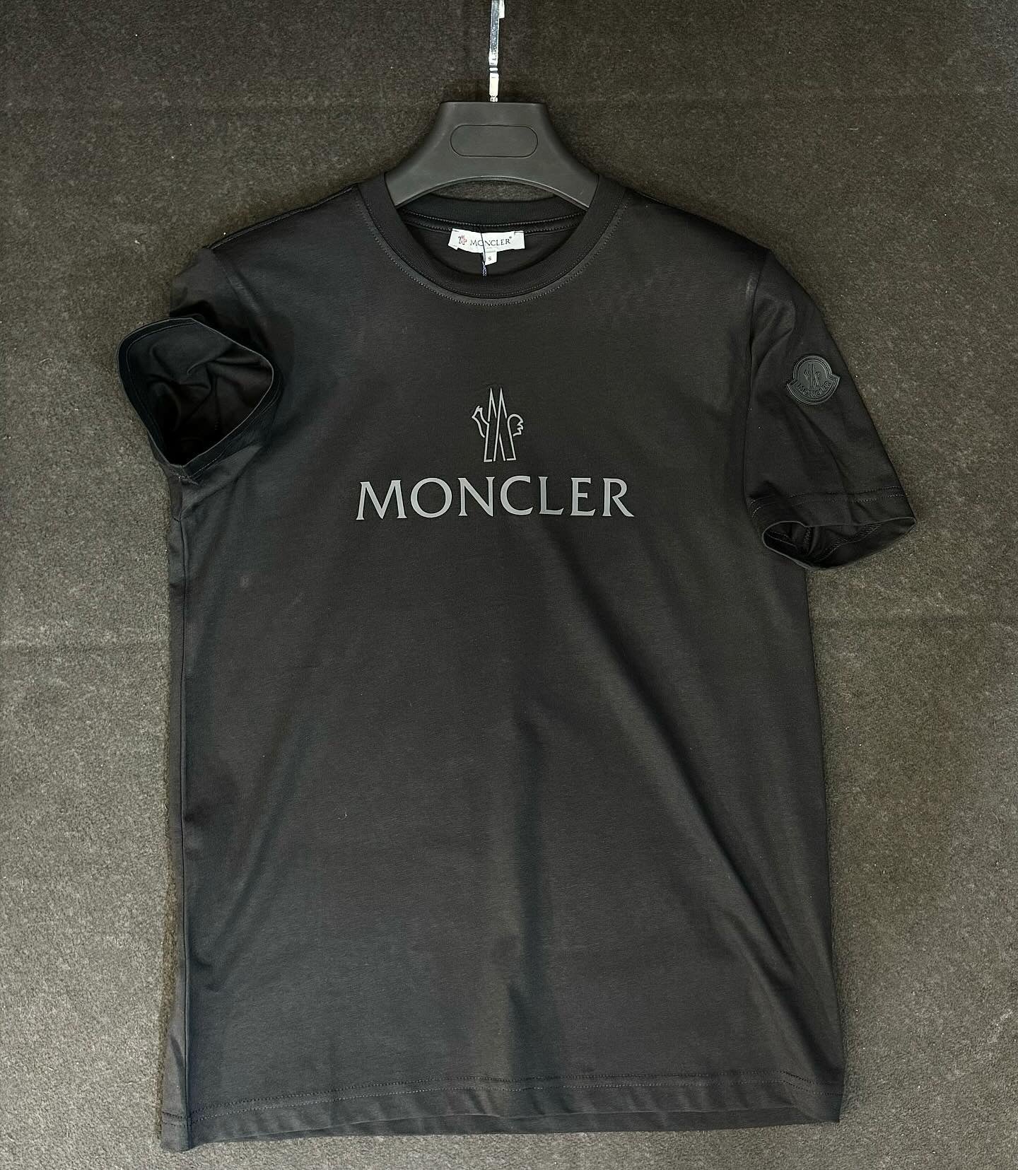 Moncler T-Shirt Black