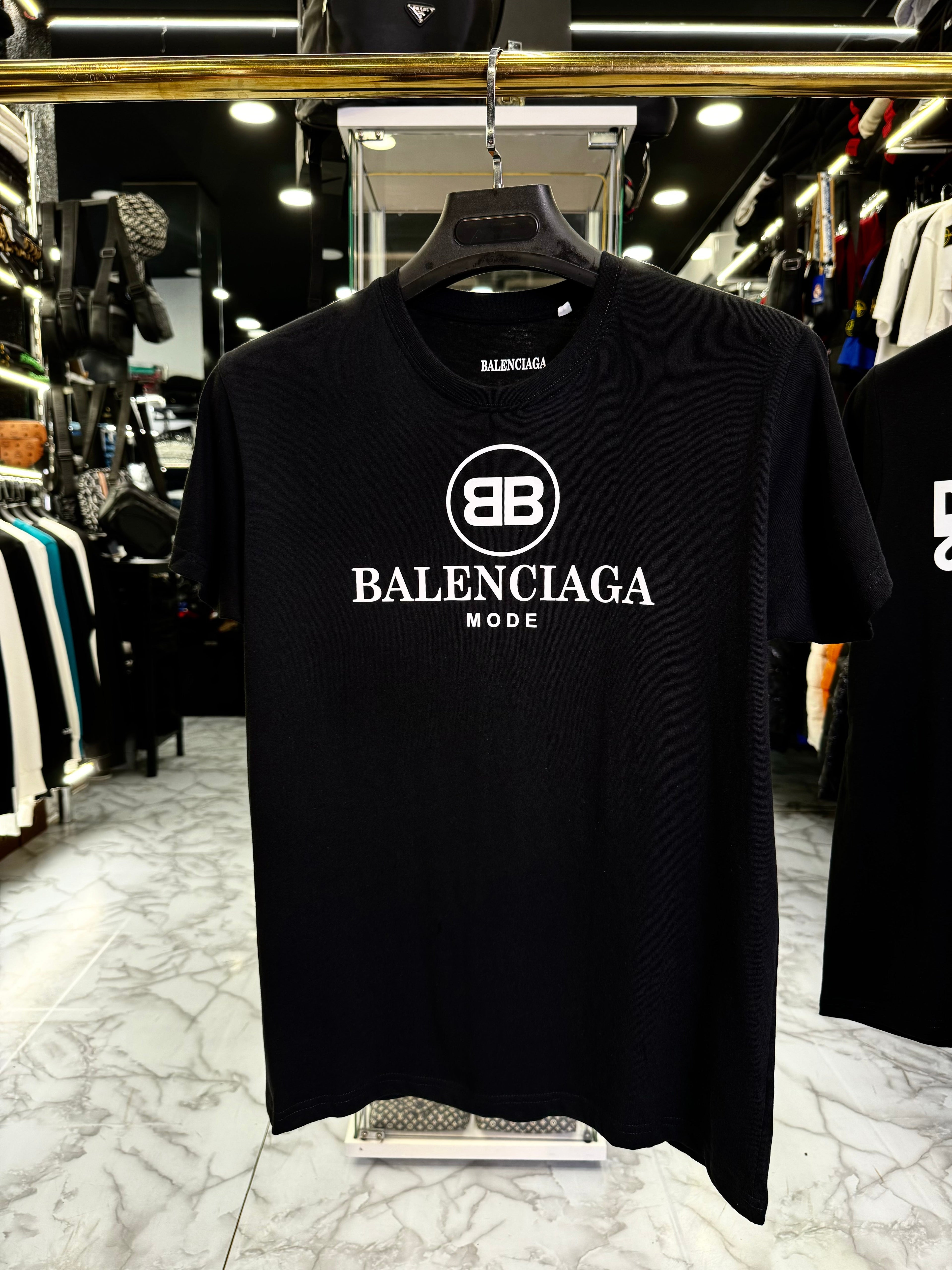 T-SHIRT CODE 2093