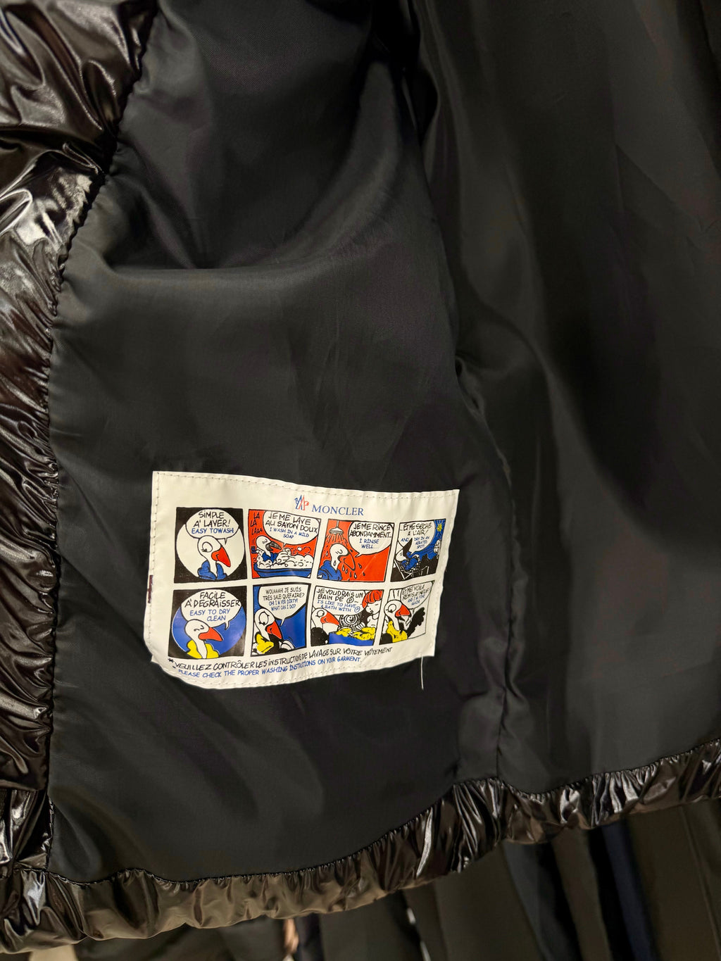 MONCLER - ΜΠΟΥΦΑΝ