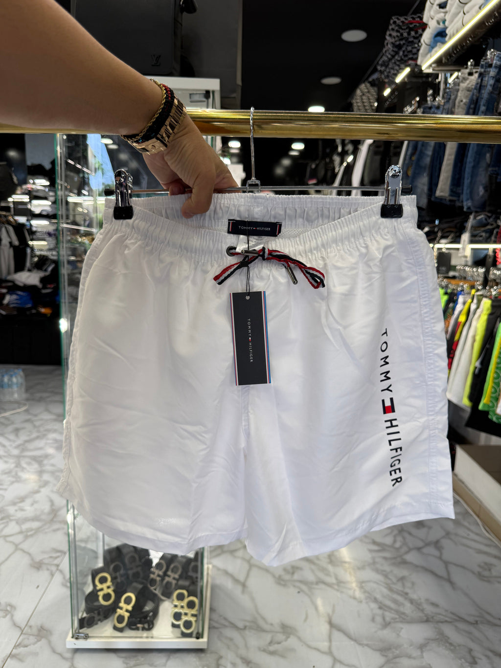 ΜΑΓΙΟ - TOMMY HILFIGER 1+1 ΔΩΡΟ