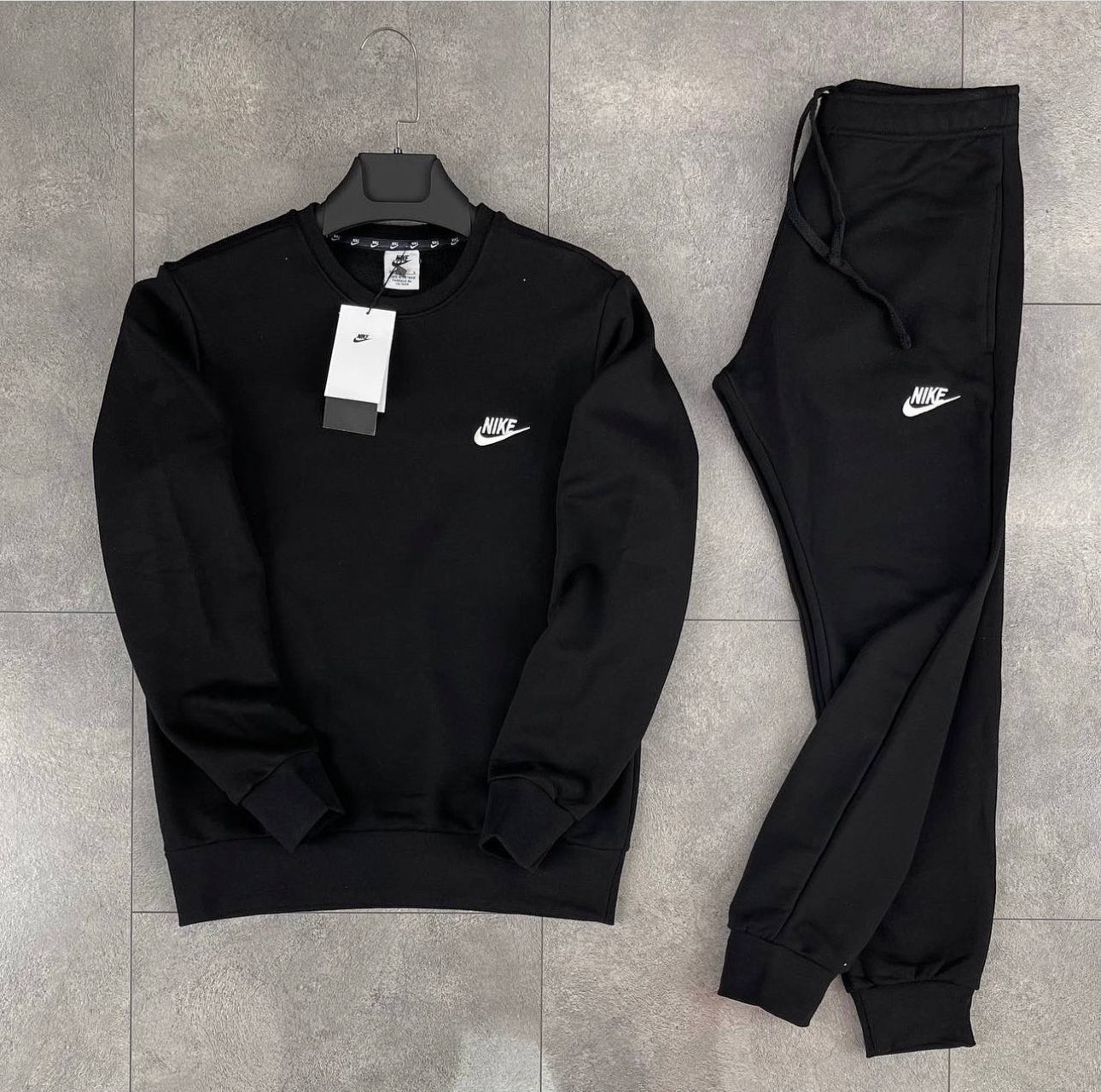 NIKE SPORTSWEAR ΣΕΤ ΦΟΡΜΕΣ