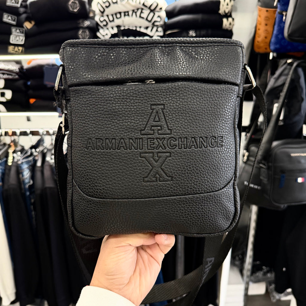 ΤΣΑΝΤΑΚΙ - EMPORIO ARMANI EA7