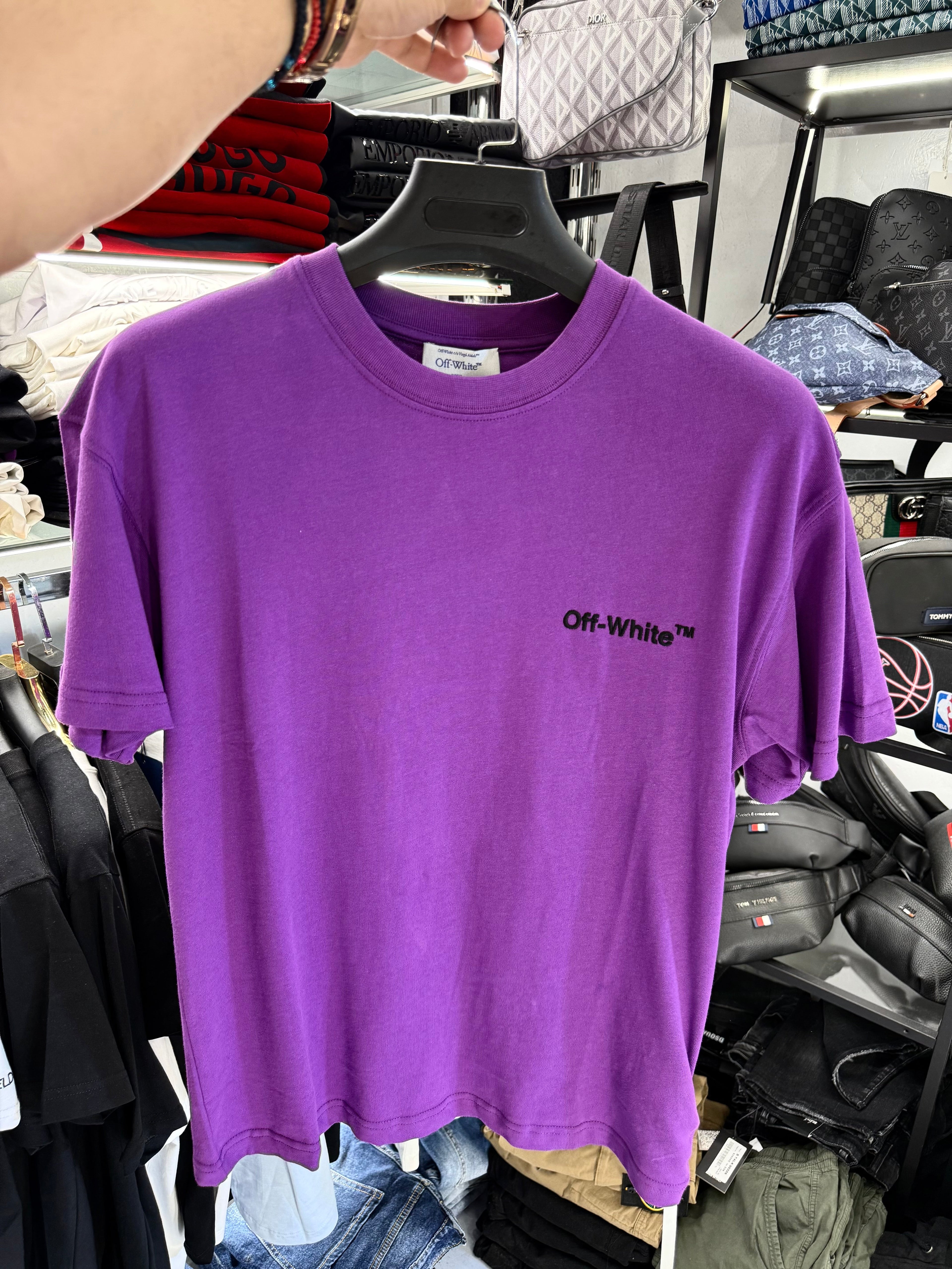 T-SHIRT - OFF WHITE
