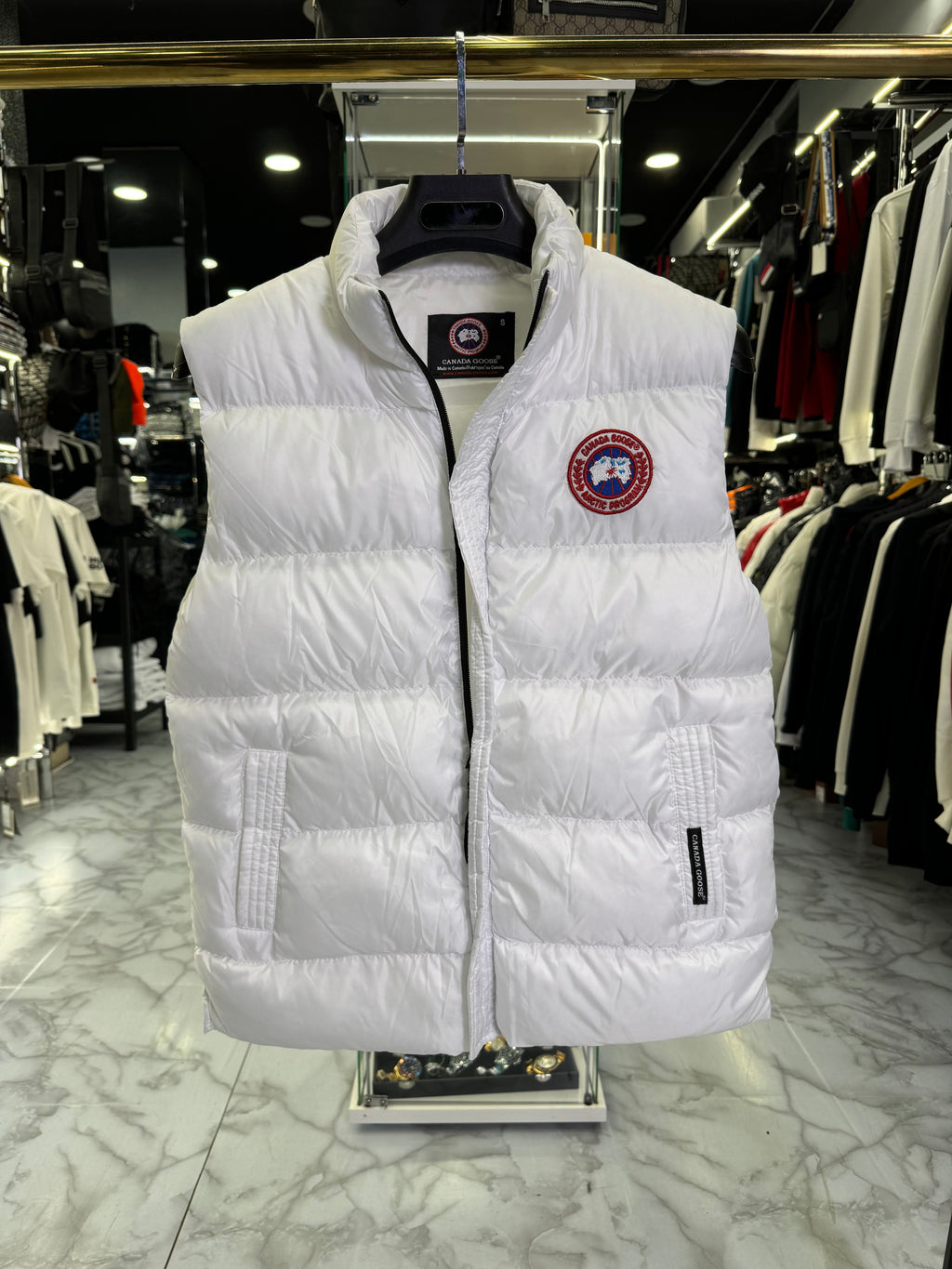 CANADA GOOSE - ΑΜΑΝΙΚΟ ΜΠΟΥΦΑΝ 2025