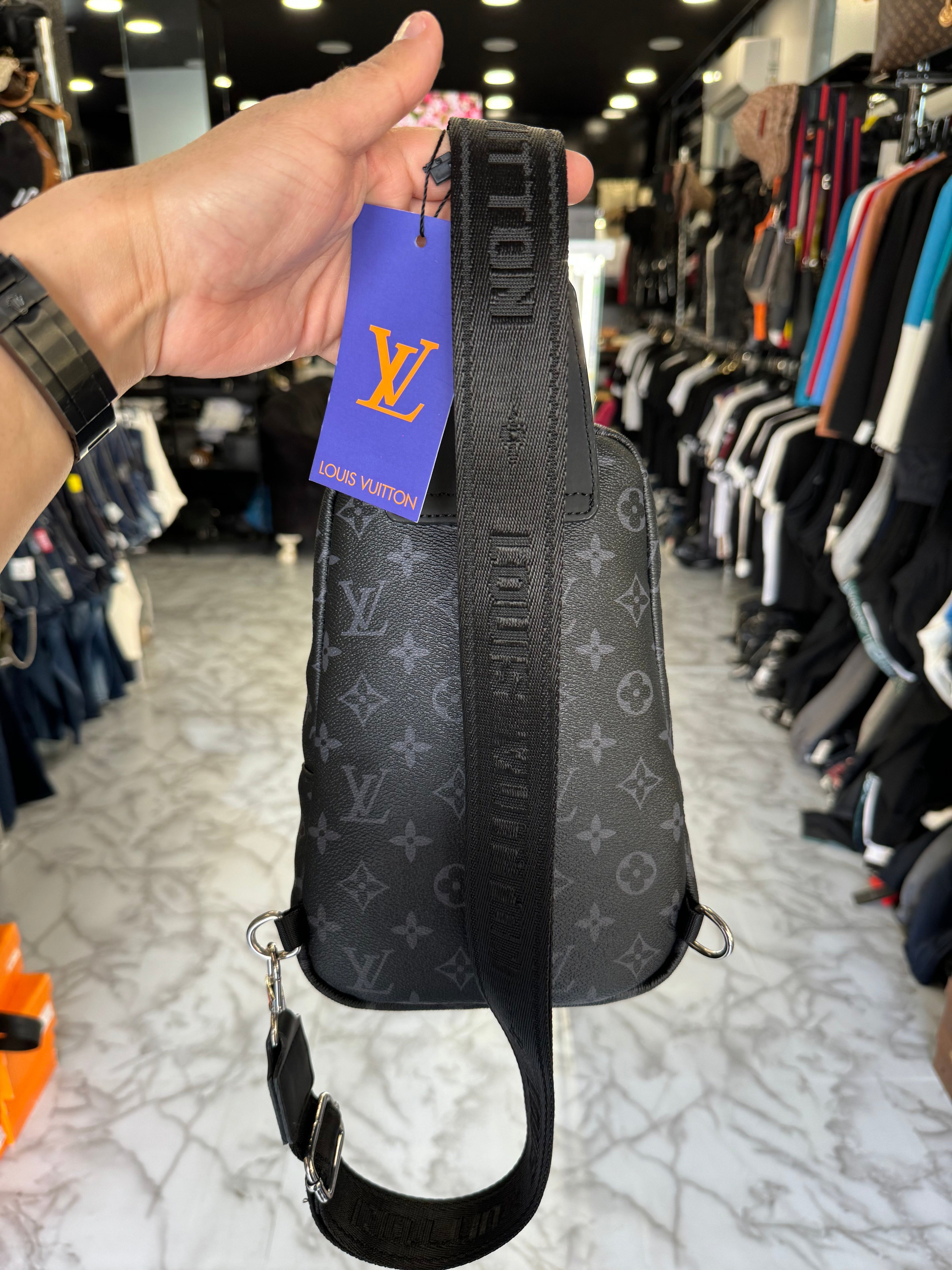 ΤΣΑΝΤΑΚΙ - LV